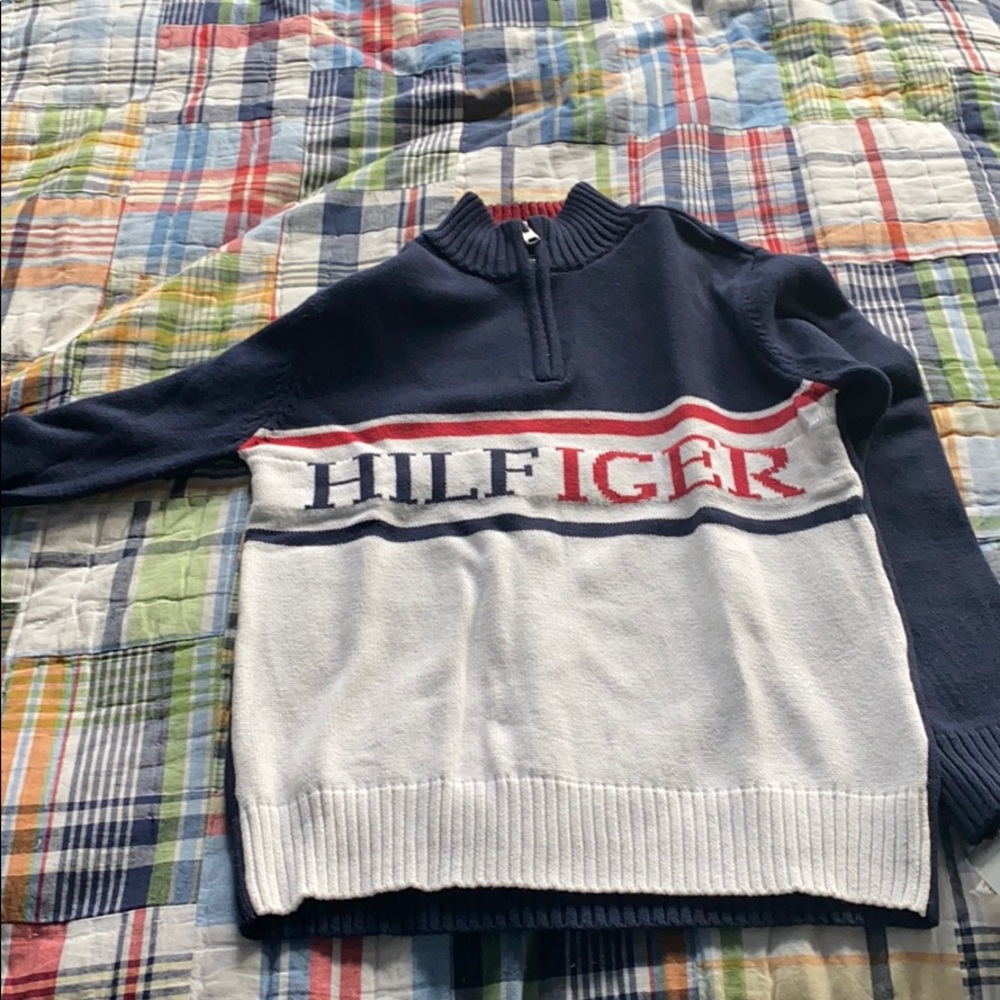 Authentic Tommy Hilfiger pull over size 12